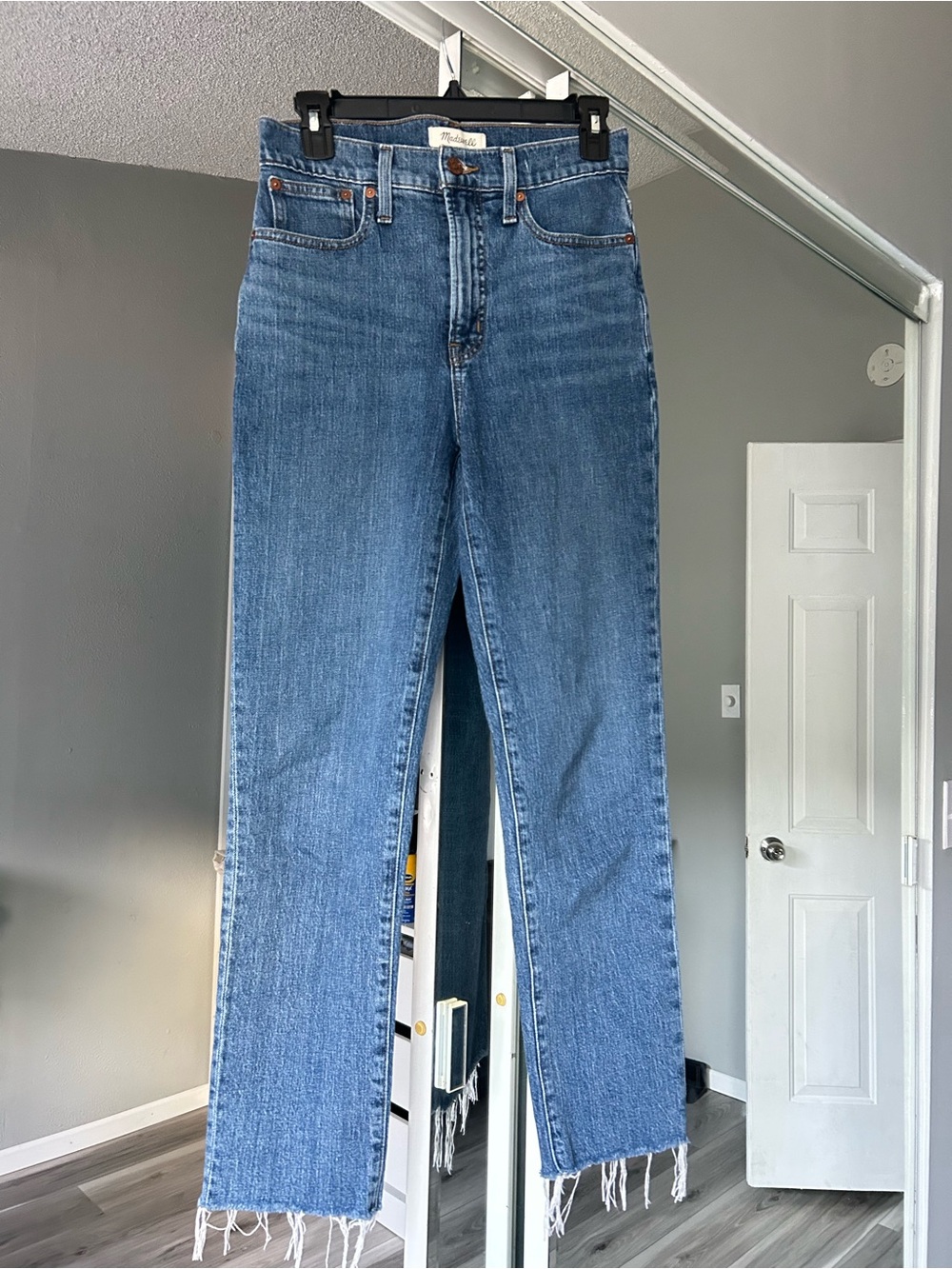 Madewell The Perfect Vintage Jean Size 25 Raw Hem Medium Wash